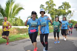 BIB: 076, 079, 662
                            <button type="button" onclick="openModal(5140128)" class="btn btn-primary btn-sm float-right btn-popup" data-toggle="modal" data-target=".modal-high-quality">
                        <i class="fas fa-shopping-cart"></i> Add to Cart
                    </button>
                                            <button type="button" onclick="isThisMe(5140128, true)" class="btn btn-success btn-sm float-right btn-popup btn-isme hidden" data-toggle="tooltip" data-placement="bottom" title="นี่คือรูปของคุณใช่ไหม คลิกที่นี่เพื่อเอาเข้าอัลบั้ม">
                        <i class="fas fa-plus"></i> Add to album
                    </button>
                    <button type="button" onclick="isThisMe(5140128, false)" class="btn btn-warning btn-sm float-right btn-popup btn-isnotme hidden">
                        <i class="fas fa-ban"></i> Remove from album
                    </button>