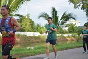 BIB: 640, 2071
                            <button type="button" onclick="openModal(5095565)" class="btn btn-primary btn-sm float-right btn-popup" data-toggle="modal" data-target=".modal-high-quality">
                        <i class="fas fa-shopping-cart"></i> Add to Cart
                    </button>
                                            <button type="button" onclick="isThisMe(5095565, true)" class="btn btn-success btn-sm float-right btn-popup btn-isme hidden" data-toggle="tooltip" data-placement="bottom" title="นี่คือรูปของคุณใช่ไหม คลิกที่นี่เพื่อเอาเข้าอัลบั้ม">
                        <i class="fas fa-plus"></i> Add to album
                    </button>
                    <button type="button" onclick="isThisMe(5095565, false)" class="btn btn-warning btn-sm float-right btn-popup btn-isnotme hidden">
                        <i class="fas fa-ban"></i> Remove from album
                    </button>