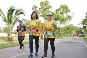 BIB: 9221, 0923
                            <button type="button" onclick="openModal(5142735)" class="btn btn-primary btn-sm float-right btn-popup" data-toggle="modal" data-target=".modal-high-quality">
                        <i class="fas fa-shopping-cart"></i> Add to Cart
                    </button>
                                            <button type="button" onclick="isThisMe(5142735, true)" class="btn btn-success btn-sm float-right btn-popup btn-isme hidden" data-toggle="tooltip" data-placement="bottom" title="นี่คือรูปของคุณใช่ไหม คลิกที่นี่เพื่อเอาเข้าอัลบั้ม">
                        <i class="fas fa-plus"></i> Add to album
                    </button>
                    <button type="button" onclick="isThisMe(5142735, false)" class="btn btn-warning btn-sm float-right btn-popup btn-isnotme hidden">
                        <i class="fas fa-ban"></i> Remove from album
                    </button>