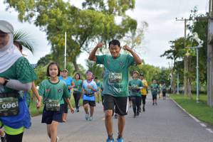 BIB: 3561, 0961
                            <button type="button" onclick="openModal(5098059)" class="btn btn-primary btn-sm float-right btn-popup" data-toggle="modal" data-target=".modal-high-quality">
                        <i class="fas fa-shopping-cart"></i> Add to Cart
                    </button>
                                            <button type="button" onclick="isThisMe(5098059, true)" class="btn btn-success btn-sm float-right btn-popup btn-isme hidden" data-toggle="tooltip" data-placement="bottom" title="นี่คือรูปของคุณใช่ไหม คลิกที่นี่เพื่อเอาเข้าอัลบั้ม">
                        <i class="fas fa-plus"></i> Add to album
                    </button>
                    <button type="button" onclick="isThisMe(5098059, false)" class="btn btn-warning btn-sm float-right btn-popup btn-isnotme hidden">
                        <i class="fas fa-ban"></i> Remove from album
                    </button>