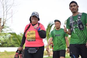 BIB: 1001, 0461
                            <button type="button" onclick="openModal(5143356)" class="btn btn-primary btn-sm float-right btn-popup" data-toggle="modal" data-target=".modal-high-quality">
                        <i class="fas fa-shopping-cart"></i> Add to Cart
                    </button>
                                            <button type="button" onclick="isThisMe(5143356, true)" class="btn btn-success btn-sm float-right btn-popup btn-isme hidden" data-toggle="tooltip" data-placement="bottom" title="นี่คือรูปของคุณใช่ไหม คลิกที่นี่เพื่อเอาเข้าอัลบั้ม">
                        <i class="fas fa-plus"></i> Add to album
                    </button>
                    <button type="button" onclick="isThisMe(5143356, false)" class="btn btn-warning btn-sm float-right btn-popup btn-isnotme hidden">
                        <i class="fas fa-ban"></i> Remove from album
                    </button>