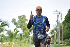 BIB: 0919
                            <button type="button" onclick="openModal(5144378)" class="btn btn-primary btn-sm float-right btn-popup" data-toggle="modal" data-target=".modal-high-quality">
                        <i class="fas fa-shopping-cart"></i> Add to Cart
                    </button>
                                            <button type="button" onclick="isThisMe(5144378, true)" class="btn btn-success btn-sm float-right btn-popup btn-isme hidden" data-toggle="tooltip" data-placement="bottom" title="นี่คือรูปของคุณใช่ไหม คลิกที่นี่เพื่อเอาเข้าอัลบั้ม">
                        <i class="fas fa-plus"></i> Add to album
                    </button>
                    <button type="button" onclick="isThisMe(5144378, false)" class="btn btn-warning btn-sm float-right btn-popup btn-isnotme hidden">
                        <i class="fas fa-ban"></i> Remove from album
                    </button>