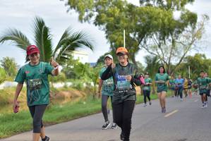 BIB: 254, 4571, 004
                            <button type="button" onclick="openModal(5097747)" class="btn btn-primary btn-sm float-right btn-popup" data-toggle="modal" data-target=".modal-high-quality">
                        <i class="fas fa-shopping-cart"></i> Add to Cart
                    </button>
                                            <button type="button" onclick="isThisMe(5097747, true)" class="btn btn-success btn-sm float-right btn-popup btn-isme hidden" data-toggle="tooltip" data-placement="bottom" title="นี่คือรูปของคุณใช่ไหม คลิกที่นี่เพื่อเอาเข้าอัลบั้ม">
                        <i class="fas fa-plus"></i> Add to album
                    </button>
                    <button type="button" onclick="isThisMe(5097747, false)" class="btn btn-warning btn-sm float-right btn-popup btn-isnotme hidden">
                        <i class="fas fa-ban"></i> Remove from album
                    </button>