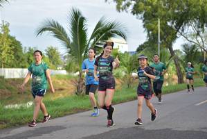 BIB: 1691
                            <button type="button" onclick="openModal(5096152)" class="btn btn-primary btn-sm float-right btn-popup" data-toggle="modal" data-target=".modal-high-quality">
                        <i class="fas fa-shopping-cart"></i> Add to Cart
                    </button>
                                            <button type="button" onclick="isThisMe(5096152, true)" class="btn btn-success btn-sm float-right btn-popup btn-isme hidden" data-toggle="tooltip" data-placement="bottom" title="นี่คือรูปของคุณใช่ไหม คลิกที่นี่เพื่อเอาเข้าอัลบั้ม">
                        <i class="fas fa-plus"></i> Add to album
                    </button>
                    <button type="button" onclick="isThisMe(5096152, false)" class="btn btn-warning btn-sm float-right btn-popup btn-isnotme hidden">
                        <i class="fas fa-ban"></i> Remove from album
                    </button>