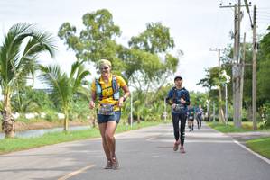 BIB: 100
                            <button type="button" onclick="openModal(5144082)" class="btn btn-primary btn-sm float-right btn-popup" data-toggle="modal" data-target=".modal-high-quality">
                        <i class="fas fa-shopping-cart"></i> Add to Cart
                    </button>
                                            <button type="button" onclick="isThisMe(5144082, true)" class="btn btn-success btn-sm float-right btn-popup btn-isme hidden" data-toggle="tooltip" data-placement="bottom" title="นี่คือรูปของคุณใช่ไหม คลิกที่นี่เพื่อเอาเข้าอัลบั้ม">
                        <i class="fas fa-plus"></i> Add to album
                    </button>
                    <button type="button" onclick="isThisMe(5144082, false)" class="btn btn-warning btn-sm float-right btn-popup btn-isnotme hidden">
                        <i class="fas fa-ban"></i> Remove from album
                    </button>