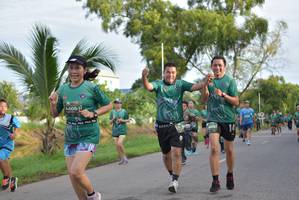 BIB: 4651
                            <button type="button" onclick="openModal(5095897)" class="btn btn-primary btn-sm float-right btn-popup" data-toggle="modal" data-target=".modal-high-quality">
                        <i class="fas fa-shopping-cart"></i> Add to Cart
                    </button>
                                            <button type="button" onclick="isThisMe(5095897, true)" class="btn btn-success btn-sm float-right btn-popup btn-isme hidden" data-toggle="tooltip" data-placement="bottom" title="นี่คือรูปของคุณใช่ไหม คลิกที่นี่เพื่อเอาเข้าอัลบั้ม">
                        <i class="fas fa-plus"></i> Add to album
                    </button>
                    <button type="button" onclick="isThisMe(5095897, false)" class="btn btn-warning btn-sm float-right btn-popup btn-isnotme hidden">
                        <i class="fas fa-ban"></i> Remove from album
                    </button>