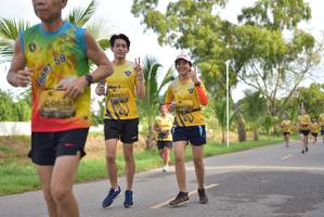 BIB: 0377, 0634
                            <button type="button" onclick="openModal(5141174)" class="btn btn-primary btn-sm float-right btn-popup" data-toggle="modal" data-target=".modal-high-quality">
                        <i class="fas fa-shopping-cart"></i> Add to Cart
                    </button>
                                            <button type="button" onclick="isThisMe(5141174, true)" class="btn btn-success btn-sm float-right btn-popup btn-isme hidden" data-toggle="tooltip" data-placement="bottom" title="นี่คือรูปของคุณใช่ไหม คลิกที่นี่เพื่อเอาเข้าอัลบั้ม">
                        <i class="fas fa-plus"></i> Add to album
                    </button>
                    <button type="button" onclick="isThisMe(5141174, false)" class="btn btn-warning btn-sm float-right btn-popup btn-isnotme hidden">
                        <i class="fas fa-ban"></i> Remove from album
                    </button>