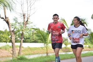 BIB: 0253, 0280
                            <button type="button" onclick="openModal(5142830)" class="btn btn-primary btn-sm float-right btn-popup" data-toggle="modal" data-target=".modal-high-quality">
                        <i class="fas fa-shopping-cart"></i> Add to Cart
                    </button>
                                            <button type="button" onclick="isThisMe(5142830, true)" class="btn btn-success btn-sm float-right btn-popup btn-isme hidden" data-toggle="tooltip" data-placement="bottom" title="นี่คือรูปของคุณใช่ไหม คลิกที่นี่เพื่อเอาเข้าอัลบั้ม">
                        <i class="fas fa-plus"></i> Add to album
                    </button>
                    <button type="button" onclick="isThisMe(5142830, false)" class="btn btn-warning btn-sm float-right btn-popup btn-isnotme hidden">
                        <i class="fas fa-ban"></i> Remove from album
                    </button>