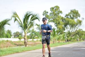 BIB: 0827
                            <button type="button" onclick="openModal(5144422)" class="btn btn-primary btn-sm float-right btn-popup" data-toggle="modal" data-target=".modal-high-quality">
                        <i class="fas fa-shopping-cart"></i> Add to Cart
                    </button>
                                            <button type="button" onclick="isThisMe(5144422, true)" class="btn btn-success btn-sm float-right btn-popup btn-isme hidden" data-toggle="tooltip" data-placement="bottom" title="นี่คือรูปของคุณใช่ไหม คลิกที่นี่เพื่อเอาเข้าอัลบั้ม">
                        <i class="fas fa-plus"></i> Add to album
                    </button>
                    <button type="button" onclick="isThisMe(5144422, false)" class="btn btn-warning btn-sm float-right btn-popup btn-isnotme hidden">
                        <i class="fas fa-ban"></i> Remove from album
                    </button>