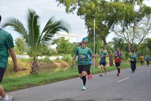 BIB: 250
                            <button type="button" onclick="openModal(5095525)" class="btn btn-primary btn-sm float-right btn-popup" data-toggle="modal" data-target=".modal-high-quality">
                        <i class="fas fa-shopping-cart"></i> Add to Cart
                    </button>
                                            <button type="button" onclick="isThisMe(5095525, true)" class="btn btn-success btn-sm float-right btn-popup btn-isme hidden" data-toggle="tooltip" data-placement="bottom" title="นี่คือรูปของคุณใช่ไหม คลิกที่นี่เพื่อเอาเข้าอัลบั้ม">
                        <i class="fas fa-plus"></i> Add to album
                    </button>
                    <button type="button" onclick="isThisMe(5095525, false)" class="btn btn-warning btn-sm float-right btn-popup btn-isnotme hidden">
                        <i class="fas fa-ban"></i> Remove from album
                    </button>