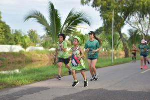 BIB: 440
                            <button type="button" onclick="openModal(5097471)" class="btn btn-primary btn-sm float-right btn-popup" data-toggle="modal" data-target=".modal-high-quality">
                        <i class="fas fa-shopping-cart"></i> Add to Cart
                    </button>
                                            <button type="button" onclick="isThisMe(5097471, true)" class="btn btn-success btn-sm float-right btn-popup btn-isme hidden" data-toggle="tooltip" data-placement="bottom" title="นี่คือรูปของคุณใช่ไหม คลิกที่นี่เพื่อเอาเข้าอัลบั้ม">
                        <i class="fas fa-plus"></i> Add to album
                    </button>
                    <button type="button" onclick="isThisMe(5097471, false)" class="btn btn-warning btn-sm float-right btn-popup btn-isnotme hidden">
                        <i class="fas fa-ban"></i> Remove from album
                    </button>