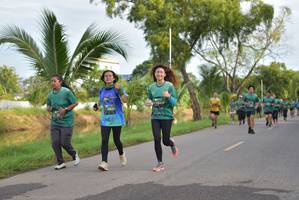 BIB: 682, 
                            <button type="button" onclick="openModal(5096601)" class="btn btn-primary btn-sm float-right btn-popup" data-toggle="modal" data-target=".modal-high-quality">
                        <i class="fas fa-shopping-cart"></i> Add to Cart
                    </button>
                                            <button type="button" onclick="isThisMe(5096601, true)" class="btn btn-success btn-sm float-right btn-popup btn-isme hidden" data-toggle="tooltip" data-placement="bottom" title="นี่คือรูปของคุณใช่ไหม คลิกที่นี่เพื่อเอาเข้าอัลบั้ม">
                        <i class="fas fa-plus"></i> Add to album
                    </button>
                    <button type="button" onclick="isThisMe(5096601, false)" class="btn btn-warning btn-sm float-right btn-popup btn-isnotme hidden">
                        <i class="fas fa-ban"></i> Remove from album
                    </button>