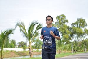 BIB: 0131
                            <button type="button" onclick="openModal(5143766)" class="btn btn-primary btn-sm float-right btn-popup" data-toggle="modal" data-target=".modal-high-quality">
                        <i class="fas fa-shopping-cart"></i> Add to Cart
                    </button>
                                            <button type="button" onclick="isThisMe(5143766, true)" class="btn btn-success btn-sm float-right btn-popup btn-isme hidden" data-toggle="tooltip" data-placement="bottom" title="นี่คือรูปของคุณใช่ไหม คลิกที่นี่เพื่อเอาเข้าอัลบั้ม">
                        <i class="fas fa-plus"></i> Add to album
                    </button>
                    <button type="button" onclick="isThisMe(5143766, false)" class="btn btn-warning btn-sm float-right btn-popup btn-isnotme hidden">
                        <i class="fas fa-ban"></i> Remove from album
                    </button>