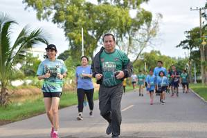 BIB: 4231, 753
                            <button type="button" onclick="openModal(5140747)" class="btn btn-primary btn-sm float-right btn-popup" data-toggle="modal" data-target=".modal-high-quality">
                        <i class="fas fa-shopping-cart"></i> Add to Cart
                    </button>
                                            <button type="button" onclick="isThisMe(5140747, true)" class="btn btn-success btn-sm float-right btn-popup btn-isme hidden" data-toggle="tooltip" data-placement="bottom" title="นี่คือรูปของคุณใช่ไหม คลิกที่นี่เพื่อเอาเข้าอัลบั้ม">
                        <i class="fas fa-plus"></i> Add to album
                    </button>
                    <button type="button" onclick="isThisMe(5140747, false)" class="btn btn-warning btn-sm float-right btn-popup btn-isnotme hidden">
                        <i class="fas fa-ban"></i> Remove from album
                    </button>