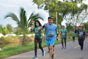 BIB: 040, 006
                            <button type="button" onclick="openModal(5097707)" class="btn btn-primary btn-sm float-right btn-popup" data-toggle="modal" data-target=".modal-high-quality">
                        <i class="fas fa-shopping-cart"></i> Add to Cart
                    </button>
                                            <button type="button" onclick="isThisMe(5097707, true)" class="btn btn-success btn-sm float-right btn-popup btn-isme hidden" data-toggle="tooltip" data-placement="bottom" title="นี่คือรูปของคุณใช่ไหม คลิกที่นี่เพื่อเอาเข้าอัลบั้ม">
                        <i class="fas fa-plus"></i> Add to album
                    </button>
                    <button type="button" onclick="isThisMe(5097707, false)" class="btn btn-warning btn-sm float-right btn-popup btn-isnotme hidden">
                        <i class="fas fa-ban"></i> Remove from album
                    </button>