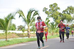 BIB: 0074
                            <button type="button" onclick="openModal(5143546)" class="btn btn-primary btn-sm float-right btn-popup" data-toggle="modal" data-target=".modal-high-quality">
                        <i class="fas fa-shopping-cart"></i> Add to Cart
                    </button>
                                            <button type="button" onclick="isThisMe(5143546, true)" class="btn btn-success btn-sm float-right btn-popup btn-isme hidden" data-toggle="tooltip" data-placement="bottom" title="นี่คือรูปของคุณใช่ไหม คลิกที่นี่เพื่อเอาเข้าอัลบั้ม">
                        <i class="fas fa-plus"></i> Add to album
                    </button>
                    <button type="button" onclick="isThisMe(5143546, false)" class="btn btn-warning btn-sm float-right btn-popup btn-isnotme hidden">
                        <i class="fas fa-ban"></i> Remove from album
                    </button>