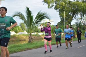 BIB: 0831, 318, 210
                            <button type="button" onclick="openModal(5095399)" class="btn btn-primary btn-sm float-right btn-popup" data-toggle="modal" data-target=".modal-high-quality">
                        <i class="fas fa-shopping-cart"></i> Add to Cart
                    </button>
                                            <button type="button" onclick="isThisMe(5095399, true)" class="btn btn-success btn-sm float-right btn-popup btn-isme hidden" data-toggle="tooltip" data-placement="bottom" title="นี่คือรูปของคุณใช่ไหม คลิกที่นี่เพื่อเอาเข้าอัลบั้ม">
                        <i class="fas fa-plus"></i> Add to album
                    </button>
                    <button type="button" onclick="isThisMe(5095399, false)" class="btn btn-warning btn-sm float-right btn-popup btn-isnotme hidden">
                        <i class="fas fa-ban"></i> Remove from album
                    </button>