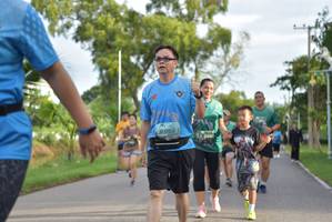 BIB: 055, 289
                            <button type="button" onclick="openModal(5140101)" class="btn btn-primary btn-sm float-right btn-popup" data-toggle="modal" data-target=".modal-high-quality">
                        <i class="fas fa-shopping-cart"></i> Add to Cart
                    </button>
                                            <button type="button" onclick="isThisMe(5140101, true)" class="btn btn-success btn-sm float-right btn-popup btn-isme hidden" data-toggle="tooltip" data-placement="bottom" title="นี่คือรูปของคุณใช่ไหม คลิกที่นี่เพื่อเอาเข้าอัลบั้ม">
                        <i class="fas fa-plus"></i> Add to album
                    </button>
                    <button type="button" onclick="isThisMe(5140101, false)" class="btn btn-warning btn-sm float-right btn-popup btn-isnotme hidden">
                        <i class="fas fa-ban"></i> Remove from album
                    </button>