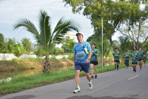 BIB: 140
                            <button type="button" onclick="openModal(5095971)" class="btn btn-primary btn-sm float-right btn-popup" data-toggle="modal" data-target=".modal-high-quality">
                        <i class="fas fa-shopping-cart"></i> Add to Cart
                    </button>
                                            <button type="button" onclick="isThisMe(5095971, true)" class="btn btn-success btn-sm float-right btn-popup btn-isme hidden" data-toggle="tooltip" data-placement="bottom" title="นี่คือรูปของคุณใช่ไหม คลิกที่นี่เพื่อเอาเข้าอัลบั้ม">
                        <i class="fas fa-plus"></i> Add to album
                    </button>
                    <button type="button" onclick="isThisMe(5095971, false)" class="btn btn-warning btn-sm float-right btn-popup btn-isnotme hidden">
                        <i class="fas fa-ban"></i> Remove from album
                    </button>