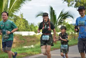 BIB: 100, 0142
                            <button type="button" onclick="openModal(5097861)" class="btn btn-primary btn-sm float-right btn-popup" data-toggle="modal" data-target=".modal-high-quality">
                        <i class="fas fa-shopping-cart"></i> Add to Cart
                    </button>
                                            <button type="button" onclick="isThisMe(5097861, true)" class="btn btn-success btn-sm float-right btn-popup btn-isme hidden" data-toggle="tooltip" data-placement="bottom" title="นี่คือรูปของคุณใช่ไหม คลิกที่นี่เพื่อเอาเข้าอัลบั้ม">
                        <i class="fas fa-plus"></i> Add to album
                    </button>
                    <button type="button" onclick="isThisMe(5097861, false)" class="btn btn-warning btn-sm float-right btn-popup btn-isnotme hidden">
                        <i class="fas fa-ban"></i> Remove from album
                    </button>