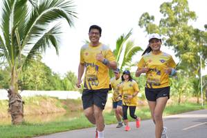 BIB: 0405, 0406
                            <button type="button" onclick="openModal(5141864)" class="btn btn-primary btn-sm float-right btn-popup" data-toggle="modal" data-target=".modal-high-quality">
                        <i class="fas fa-shopping-cart"></i> Add to Cart
                    </button>
                                            <button type="button" onclick="isThisMe(5141864, true)" class="btn btn-success btn-sm float-right btn-popup btn-isme hidden" data-toggle="tooltip" data-placement="bottom" title="นี่คือรูปของคุณใช่ไหม คลิกที่นี่เพื่อเอาเข้าอัลบั้ม">
                        <i class="fas fa-plus"></i> Add to album
                    </button>
                    <button type="button" onclick="isThisMe(5141864, false)" class="btn btn-warning btn-sm float-right btn-popup btn-isnotme hidden">
                        <i class="fas fa-ban"></i> Remove from album
                    </button>