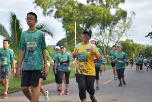 BIB: 113
                            <button type="button" onclick="openModal(5098073)" class="btn btn-primary btn-sm float-right btn-popup" data-toggle="modal" data-target=".modal-high-quality">
                        <i class="fas fa-shopping-cart"></i> Add to Cart
                    </button>
                                            <button type="button" onclick="isThisMe(5098073, true)" class="btn btn-success btn-sm float-right btn-popup btn-isme hidden" data-toggle="tooltip" data-placement="bottom" title="นี่คือรูปของคุณใช่ไหม คลิกที่นี่เพื่อเอาเข้าอัลบั้ม">
                        <i class="fas fa-plus"></i> Add to album
                    </button>
                    <button type="button" onclick="isThisMe(5098073, false)" class="btn btn-warning btn-sm float-right btn-popup btn-isnotme hidden">
                        <i class="fas fa-ban"></i> Remove from album
                    </button>