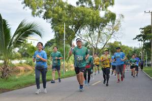 BIB: 404
                            <button type="button" onclick="openModal(5097809)" class="btn btn-primary btn-sm float-right btn-popup" data-toggle="modal" data-target=".modal-high-quality">
                        <i class="fas fa-shopping-cart"></i> Add to Cart
                    </button>
                                            <button type="button" onclick="isThisMe(5097809, true)" class="btn btn-success btn-sm float-right btn-popup btn-isme hidden" data-toggle="tooltip" data-placement="bottom" title="นี่คือรูปของคุณใช่ไหม คลิกที่นี่เพื่อเอาเข้าอัลบั้ม">
                        <i class="fas fa-plus"></i> Add to album
                    </button>
                    <button type="button" onclick="isThisMe(5097809, false)" class="btn btn-warning btn-sm float-right btn-popup btn-isnotme hidden">
                        <i class="fas fa-ban"></i> Remove from album
                    </button>