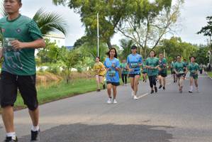 BIB: 
                            <button type="button" onclick="openModal(5098411)" class="btn btn-primary btn-sm float-right btn-popup" data-toggle="modal" data-target=".modal-high-quality">
                        <i class="fas fa-shopping-cart"></i> Add to Cart
                    </button>
                                            <button type="button" onclick="isThisMe(5098411, true)" class="btn btn-success btn-sm float-right btn-popup btn-isme hidden" data-toggle="tooltip" data-placement="bottom" title="นี่คือรูปของคุณใช่ไหม คลิกที่นี่เพื่อเอาเข้าอัลบั้ม">
                        <i class="fas fa-plus"></i> Add to album
                    </button>
                    <button type="button" onclick="isThisMe(5098411, false)" class="btn btn-warning btn-sm float-right btn-popup btn-isnotme hidden">
                        <i class="fas fa-ban"></i> Remove from album
                    </button>