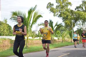 BIB: 103, 0694
                            <button type="button" onclick="openModal(5141099)" class="btn btn-primary btn-sm float-right btn-popup" data-toggle="modal" data-target=".modal-high-quality">
                        <i class="fas fa-shopping-cart"></i> Add to Cart
                    </button>
                                            <button type="button" onclick="isThisMe(5141099, true)" class="btn btn-success btn-sm float-right btn-popup btn-isme hidden" data-toggle="tooltip" data-placement="bottom" title="นี่คือรูปของคุณใช่ไหม คลิกที่นี่เพื่อเอาเข้าอัลบั้ม">
                        <i class="fas fa-plus"></i> Add to album
                    </button>
                    <button type="button" onclick="isThisMe(5141099, false)" class="btn btn-warning btn-sm float-right btn-popup btn-isnotme hidden">
                        <i class="fas fa-ban"></i> Remove from album
                    </button>