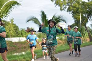 BIB: 312, 393
                            <button type="button" onclick="openModal(5097332)" class="btn btn-primary btn-sm float-right btn-popup" data-toggle="modal" data-target=".modal-high-quality">
                        <i class="fas fa-shopping-cart"></i> Add to Cart
                    </button>
                                            <button type="button" onclick="isThisMe(5097332, true)" class="btn btn-success btn-sm float-right btn-popup btn-isme hidden" data-toggle="tooltip" data-placement="bottom" title="นี่คือรูปของคุณใช่ไหม คลิกที่นี่เพื่อเอาเข้าอัลบั้ม">
                        <i class="fas fa-plus"></i> Add to album
                    </button>
                    <button type="button" onclick="isThisMe(5097332, false)" class="btn btn-warning btn-sm float-right btn-popup btn-isnotme hidden">
                        <i class="fas fa-ban"></i> Remove from album
                    </button>