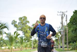 BIB: 0919
                            <button type="button" onclick="openModal(5144377)" class="btn btn-primary btn-sm float-right btn-popup" data-toggle="modal" data-target=".modal-high-quality">
                        <i class="fas fa-shopping-cart"></i> Add to Cart
                    </button>
                                            <button type="button" onclick="isThisMe(5144377, true)" class="btn btn-success btn-sm float-right btn-popup btn-isme hidden" data-toggle="tooltip" data-placement="bottom" title="นี่คือรูปของคุณใช่ไหม คลิกที่นี่เพื่อเอาเข้าอัลบั้ม">
                        <i class="fas fa-plus"></i> Add to album
                    </button>
                    <button type="button" onclick="isThisMe(5144377, false)" class="btn btn-warning btn-sm float-right btn-popup btn-isnotme hidden">
                        <i class="fas fa-ban"></i> Remove from album
                    </button>