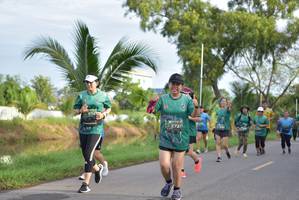 BIB: 272
                            <button type="button" onclick="openModal(5097299)" class="btn btn-primary btn-sm float-right btn-popup" data-toggle="modal" data-target=".modal-high-quality">
                        <i class="fas fa-shopping-cart"></i> Add to Cart
                    </button>
                                            <button type="button" onclick="isThisMe(5097299, true)" class="btn btn-success btn-sm float-right btn-popup btn-isme hidden" data-toggle="tooltip" data-placement="bottom" title="นี่คือรูปของคุณใช่ไหม คลิกที่นี่เพื่อเอาเข้าอัลบั้ม">
                        <i class="fas fa-plus"></i> Add to album
                    </button>
                    <button type="button" onclick="isThisMe(5097299, false)" class="btn btn-warning btn-sm float-right btn-popup btn-isnotme hidden">
                        <i class="fas fa-ban"></i> Remove from album
                    </button>