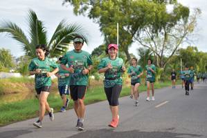 BIB: 102, 1011
                            <button type="button" onclick="openModal(5096812)" class="btn btn-primary btn-sm float-right btn-popup" data-toggle="modal" data-target=".modal-high-quality">
                        <i class="fas fa-shopping-cart"></i> Add to Cart
                    </button>
                                            <button type="button" onclick="isThisMe(5096812, true)" class="btn btn-success btn-sm float-right btn-popup btn-isme hidden" data-toggle="tooltip" data-placement="bottom" title="นี่คือรูปของคุณใช่ไหม คลิกที่นี่เพื่อเอาเข้าอัลบั้ม">
                        <i class="fas fa-plus"></i> Add to album
                    </button>
                    <button type="button" onclick="isThisMe(5096812, false)" class="btn btn-warning btn-sm float-right btn-popup btn-isnotme hidden">
                        <i class="fas fa-ban"></i> Remove from album
                    </button>