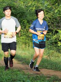 BIB: 128, 0252
                            <button type="button" onclick="openModal(5193022)" class="btn btn-primary btn-sm float-right btn-popup" data-toggle="modal" data-target=".modal-high-quality">
                        <i class="fas fa-shopping-cart"></i> Add to Cart
                    </button>
                                            <button type="button" onclick="isThisMe(5193022, true)" class="btn btn-success btn-sm float-right btn-popup btn-isme hidden" data-toggle="tooltip" data-placement="bottom" title="นี่คือรูปของคุณใช่ไหม คลิกที่นี่เพื่อเอาเข้าอัลบั้ม">
                        <i class="fas fa-plus"></i> Add to album
                    </button>
                    <button type="button" onclick="isThisMe(5193022, false)" class="btn btn-warning btn-sm float-right btn-popup btn-isnotme hidden">
                        <i class="fas fa-ban"></i> Remove from album
                    </button>