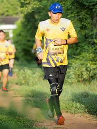 BIB: 0375
                            <button type="button" onclick="openModal(5193268)" class="btn btn-primary btn-sm float-right btn-popup" data-toggle="modal" data-target=".modal-high-quality">
                        <i class="fas fa-shopping-cart"></i> Add to Cart
                    </button>
                                            <button type="button" onclick="isThisMe(5193268, true)" class="btn btn-success btn-sm float-right btn-popup btn-isme hidden" data-toggle="tooltip" data-placement="bottom" title="นี่คือรูปของคุณใช่ไหม คลิกที่นี่เพื่อเอาเข้าอัลบั้ม">
                        <i class="fas fa-plus"></i> Add to album
                    </button>
                    <button type="button" onclick="isThisMe(5193268, false)" class="btn btn-warning btn-sm float-right btn-popup btn-isnotme hidden">
                        <i class="fas fa-ban"></i> Remove from album
                    </button>