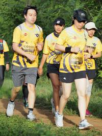 BIB: 0640, 0639
                            <button type="button" onclick="openModal(5150835)" class="btn btn-primary btn-sm float-right btn-popup" data-toggle="modal" data-target=".modal-high-quality">
                        <i class="fas fa-shopping-cart"></i> Add to Cart
                    </button>
                                            <button type="button" onclick="isThisMe(5150835, true)" class="btn btn-success btn-sm float-right btn-popup btn-isme hidden" data-toggle="tooltip" data-placement="bottom" title="นี่คือรูปของคุณใช่ไหม คลิกที่นี่เพื่อเอาเข้าอัลบั้ม">
                        <i class="fas fa-plus"></i> Add to album
                    </button>
                    <button type="button" onclick="isThisMe(5150835, false)" class="btn btn-warning btn-sm float-right btn-popup btn-isnotme hidden">
                        <i class="fas fa-ban"></i> Remove from album
                    </button>