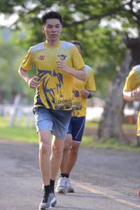 BIB: 0910, 1039
                            <button type="button" onclick="openModal(4978011)" class="btn btn-primary btn-sm float-right btn-popup" data-toggle="modal" data-target=".modal-high-quality">
                        <i class="fas fa-shopping-cart"></i> Add to Cart
                    </button>
                                            <button type="button" onclick="isThisMe(4978011, true)" class="btn btn-success btn-sm float-right btn-popup btn-isme hidden" data-toggle="tooltip" data-placement="bottom" title="นี่คือรูปของคุณใช่ไหม คลิกที่นี่เพื่อเอาเข้าอัลบั้ม">
                        <i class="fas fa-plus"></i> Add to album
                    </button>
                    <button type="button" onclick="isThisMe(4978011, false)" class="btn btn-warning btn-sm float-right btn-popup btn-isnotme hidden">
                        <i class="fas fa-ban"></i> Remove from album
                    </button>