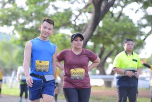 BIB: 0855, 0088
                            <button type="button" onclick="openModal(4969486)" class="btn btn-primary btn-sm float-right btn-popup" data-toggle="modal" data-target=".modal-high-quality">
                        <i class="fas fa-shopping-cart"></i> Add to Cart
                    </button>
                                            <button type="button" onclick="isThisMe(4969486, true)" class="btn btn-success btn-sm float-right btn-popup btn-isme hidden" data-toggle="tooltip" data-placement="bottom" title="นี่คือรูปของคุณใช่ไหม คลิกที่นี่เพื่อเอาเข้าอัลบั้ม">
                        <i class="fas fa-plus"></i> Add to album
                    </button>
                    <button type="button" onclick="isThisMe(4969486, false)" class="btn btn-warning btn-sm float-right btn-popup btn-isnotme hidden">
                        <i class="fas fa-ban"></i> Remove from album
                    </button>