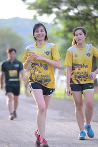 BIB: 0476, 1329
                            <button type="button" onclick="openModal(4972724)" class="btn btn-primary btn-sm float-right btn-popup" data-toggle="modal" data-target=".modal-high-quality">
                        <i class="fas fa-shopping-cart"></i> Add to Cart
                    </button>
                                            <button type="button" onclick="isThisMe(4972724, true)" class="btn btn-success btn-sm float-right btn-popup btn-isme hidden" data-toggle="tooltip" data-placement="bottom" title="นี่คือรูปของคุณใช่ไหม คลิกที่นี่เพื่อเอาเข้าอัลบั้ม">
                        <i class="fas fa-plus"></i> Add to album
                    </button>
                    <button type="button" onclick="isThisMe(4972724, false)" class="btn btn-warning btn-sm float-right btn-popup btn-isnotme hidden">
                        <i class="fas fa-ban"></i> Remove from album
                    </button>