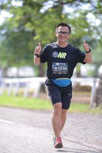 BIB: 0316
                            <button type="button" onclick="openModal(4950091)" class="btn btn-primary btn-sm float-right btn-popup" data-toggle="modal" data-target=".modal-high-quality">
                        <i class="fas fa-shopping-cart"></i> Add to Cart
                    </button>
                                            <button type="button" onclick="isThisMe(4950091, true)" class="btn btn-success btn-sm float-right btn-popup btn-isme hidden" data-toggle="tooltip" data-placement="bottom" title="นี่คือรูปของคุณใช่ไหม คลิกที่นี่เพื่อเอาเข้าอัลบั้ม">
                        <i class="fas fa-plus"></i> Add to album
                    </button>
                    <button type="button" onclick="isThisMe(4950091, false)" class="btn btn-warning btn-sm float-right btn-popup btn-isnotme hidden">
                        <i class="fas fa-ban"></i> Remove from album
                    </button>