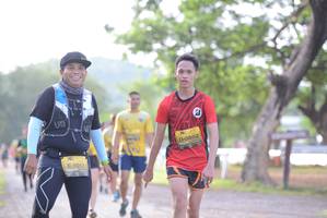 BIB: 0882, 1011
                            <button type="button" onclick="openModal(4968907)" class="btn btn-primary btn-sm float-right btn-popup" data-toggle="modal" data-target=".modal-high-quality">
                        <i class="fas fa-shopping-cart"></i> Add to Cart
                    </button>
                                            <button type="button" onclick="isThisMe(4968907, true)" class="btn btn-success btn-sm float-right btn-popup btn-isme hidden" data-toggle="tooltip" data-placement="bottom" title="นี่คือรูปของคุณใช่ไหม คลิกที่นี่เพื่อเอาเข้าอัลบั้ม">
                        <i class="fas fa-plus"></i> Add to album
                    </button>
                    <button type="button" onclick="isThisMe(4968907, false)" class="btn btn-warning btn-sm float-right btn-popup btn-isnotme hidden">
                        <i class="fas fa-ban"></i> Remove from album
                    </button>