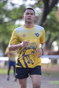 BIB: 1193
                            <button type="button" onclick="openModal(4972967)" class="btn btn-primary btn-sm float-right btn-popup" data-toggle="modal" data-target=".modal-high-quality">
                        <i class="fas fa-shopping-cart"></i> Add to Cart
                    </button>
                                            <button type="button" onclick="isThisMe(4972967, true)" class="btn btn-success btn-sm float-right btn-popup btn-isme hidden" data-toggle="tooltip" data-placement="bottom" title="นี่คือรูปของคุณใช่ไหม คลิกที่นี่เพื่อเอาเข้าอัลบั้ม">
                        <i class="fas fa-plus"></i> Add to album
                    </button>
                    <button type="button" onclick="isThisMe(4972967, false)" class="btn btn-warning btn-sm float-right btn-popup btn-isnotme hidden">
                        <i class="fas fa-ban"></i> Remove from album
                    </button>