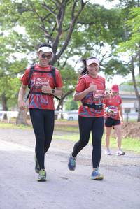 BIB: 0388, 0092
                            <button type="button" onclick="openModal(5050264)" class="btn btn-primary btn-sm float-right btn-popup" data-toggle="modal" data-target=".modal-high-quality">
                        <i class="fas fa-shopping-cart"></i> Add to Cart
                    </button>
                                            <button type="button" onclick="isThisMe(5050264, true)" class="btn btn-success btn-sm float-right btn-popup btn-isme hidden" data-toggle="tooltip" data-placement="bottom" title="นี่คือรูปของคุณใช่ไหม คลิกที่นี่เพื่อเอาเข้าอัลบั้ม">
                        <i class="fas fa-plus"></i> Add to album
                    </button>
                    <button type="button" onclick="isThisMe(5050264, false)" class="btn btn-warning btn-sm float-right btn-popup btn-isnotme hidden">
                        <i class="fas fa-ban"></i> Remove from album
                    </button>