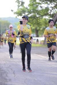 BIB: 1142
                            <button type="button" onclick="openModal(4973899)" class="btn btn-primary btn-sm float-right btn-popup" data-toggle="modal" data-target=".modal-high-quality">
                        <i class="fas fa-shopping-cart"></i> Add to Cart
                    </button>
                                            <button type="button" onclick="isThisMe(4973899, true)" class="btn btn-success btn-sm float-right btn-popup btn-isme hidden" data-toggle="tooltip" data-placement="bottom" title="นี่คือรูปของคุณใช่ไหม คลิกที่นี่เพื่อเอาเข้าอัลบั้ม">
                        <i class="fas fa-plus"></i> Add to album
                    </button>
                    <button type="button" onclick="isThisMe(4973899, false)" class="btn btn-warning btn-sm float-right btn-popup btn-isnotme hidden">
                        <i class="fas fa-ban"></i> Remove from album
                    </button>