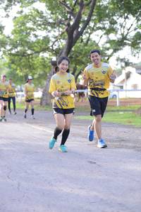 BIB: 1157
                            <button type="button" onclick="openModal(5051804)" class="btn btn-primary btn-sm float-right btn-popup" data-toggle="modal" data-target=".modal-high-quality">
                        <i class="fas fa-shopping-cart"></i> Add to Cart
                    </button>
                                            <button type="button" onclick="isThisMe(5051804, true)" class="btn btn-success btn-sm float-right btn-popup btn-isme hidden" data-toggle="tooltip" data-placement="bottom" title="นี่คือรูปของคุณใช่ไหม คลิกที่นี่เพื่อเอาเข้าอัลบั้ม">
                        <i class="fas fa-plus"></i> Add to album
                    </button>
                    <button type="button" onclick="isThisMe(5051804, false)" class="btn btn-warning btn-sm float-right btn-popup btn-isnotme hidden">
                        <i class="fas fa-ban"></i> Remove from album
                    </button>