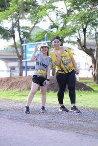 BIB: 0323, 
                            <button type="button" onclick="openModal(5050403)" class="btn btn-primary btn-sm float-right btn-popup" data-toggle="modal" data-target=".modal-high-quality">
                        <i class="fas fa-shopping-cart"></i> Add to Cart
                    </button>
                                            <button type="button" onclick="isThisMe(5050403, true)" class="btn btn-success btn-sm float-right btn-popup btn-isme hidden" data-toggle="tooltip" data-placement="bottom" title="นี่คือรูปของคุณใช่ไหม คลิกที่นี่เพื่อเอาเข้าอัลบั้ม">
                        <i class="fas fa-plus"></i> Add to album
                    </button>
                    <button type="button" onclick="isThisMe(5050403, false)" class="btn btn-warning btn-sm float-right btn-popup btn-isnotme hidden">
                        <i class="fas fa-ban"></i> Remove from album
                    </button>