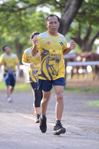 BIB: 0172
                            <button type="button" onclick="openModal(4975634)" class="btn btn-primary btn-sm float-right btn-popup" data-toggle="modal" data-target=".modal-high-quality">
                        <i class="fas fa-shopping-cart"></i> Add to Cart
                    </button>
                                            <button type="button" onclick="isThisMe(4975634, true)" class="btn btn-success btn-sm float-right btn-popup btn-isme hidden" data-toggle="tooltip" data-placement="bottom" title="นี่คือรูปของคุณใช่ไหม คลิกที่นี่เพื่อเอาเข้าอัลบั้ม">
                        <i class="fas fa-plus"></i> Add to album
                    </button>
                    <button type="button" onclick="isThisMe(4975634, false)" class="btn btn-warning btn-sm float-right btn-popup btn-isnotme hidden">
                        <i class="fas fa-ban"></i> Remove from album
                    </button>