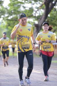 BIB: 0691, 0103
                            <button type="button" onclick="openModal(4976479)" class="btn btn-primary btn-sm float-right btn-popup" data-toggle="modal" data-target=".modal-high-quality">
                        <i class="fas fa-shopping-cart"></i> Add to Cart
                    </button>
                                            <button type="button" onclick="isThisMe(4976479, true)" class="btn btn-success btn-sm float-right btn-popup btn-isme hidden" data-toggle="tooltip" data-placement="bottom" title="นี่คือรูปของคุณใช่ไหม คลิกที่นี่เพื่อเอาเข้าอัลบั้ม">
                        <i class="fas fa-plus"></i> Add to album
                    </button>
                    <button type="button" onclick="isThisMe(4976479, false)" class="btn btn-warning btn-sm float-right btn-popup btn-isnotme hidden">
                        <i class="fas fa-ban"></i> Remove from album
                    </button>