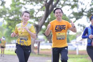 BIB: 0532, 0531
                            <button type="button" onclick="openModal(4968498)" class="btn btn-primary btn-sm float-right btn-popup" data-toggle="modal" data-target=".modal-high-quality">
                        <i class="fas fa-shopping-cart"></i> Add to Cart
                    </button>
                                            <button type="button" onclick="isThisMe(4968498, true)" class="btn btn-success btn-sm float-right btn-popup btn-isme hidden" data-toggle="tooltip" data-placement="bottom" title="นี่คือรูปของคุณใช่ไหม คลิกที่นี่เพื่อเอาเข้าอัลบั้ม">
                        <i class="fas fa-plus"></i> Add to album
                    </button>
                    <button type="button" onclick="isThisMe(4968498, false)" class="btn btn-warning btn-sm float-right btn-popup btn-isnotme hidden">
                        <i class="fas fa-ban"></i> Remove from album
                    </button>