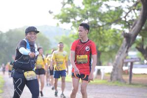BIB: 0882, 1011
                            <button type="button" onclick="openModal(4968902)" class="btn btn-primary btn-sm float-right btn-popup" data-toggle="modal" data-target=".modal-high-quality">
                        <i class="fas fa-shopping-cart"></i> Add to Cart
                    </button>
                                            <button type="button" onclick="isThisMe(4968902, true)" class="btn btn-success btn-sm float-right btn-popup btn-isme hidden" data-toggle="tooltip" data-placement="bottom" title="นี่คือรูปของคุณใช่ไหม คลิกที่นี่เพื่อเอาเข้าอัลบั้ม">
                        <i class="fas fa-plus"></i> Add to album
                    </button>
                    <button type="button" onclick="isThisMe(4968902, false)" class="btn btn-warning btn-sm float-right btn-popup btn-isnotme hidden">
                        <i class="fas fa-ban"></i> Remove from album
                    </button>